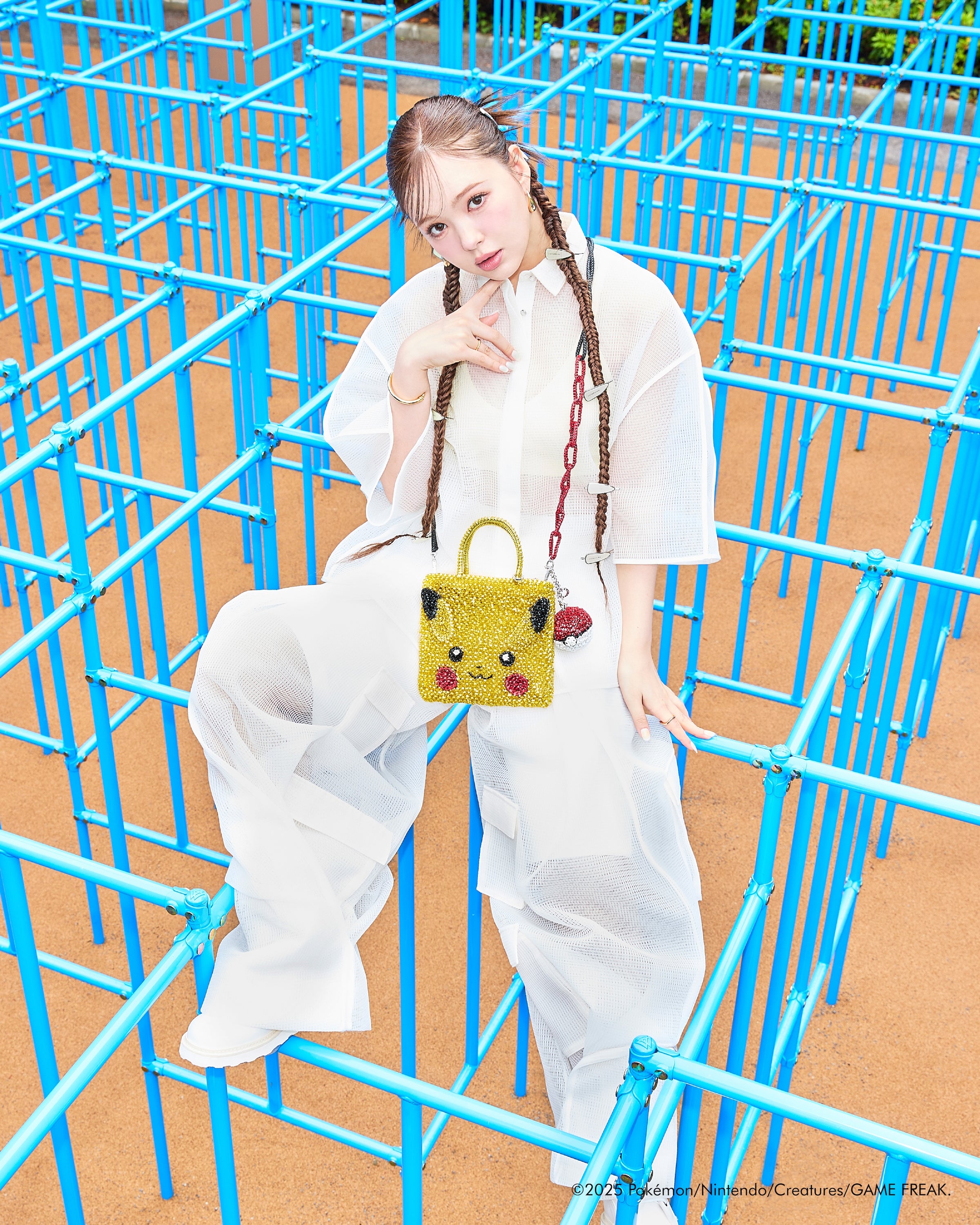 ANTEPRIMA_WIREBAG_POKEMON_POKE_BALL_PA25FPM2G8_Bag_Charm_solid-red_PIKACHU_PB25FPM0LY_STANDARD_Z_Crossbody_bright-yellow_Nicole_Fujita